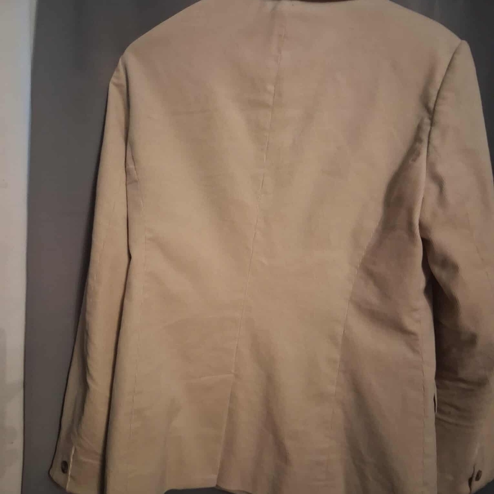 Old Navy Cream Blazer - Picture 2 of 6